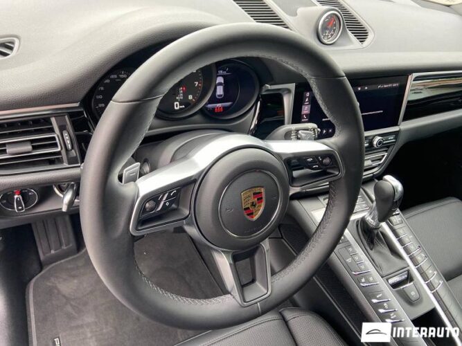 Porsche Macan 43 porsche Macan 2021