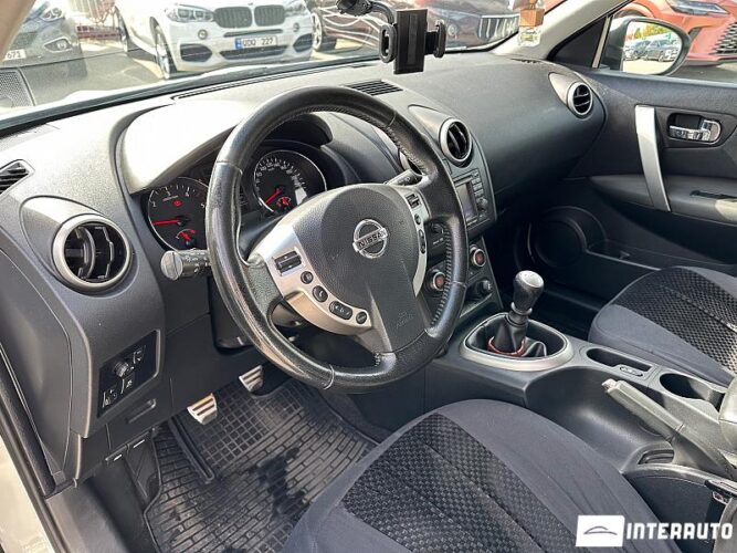 nissan Qashqai 2012