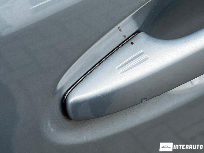 toyota Prius Plus / V 2012