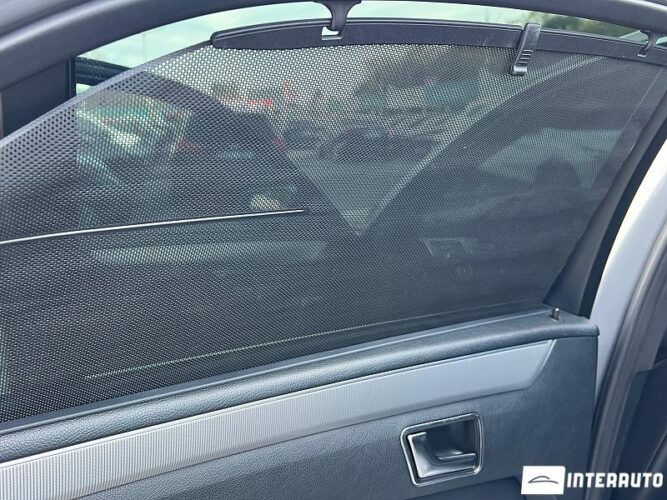 Mercedes E 200 52 mercedes E 200 2014