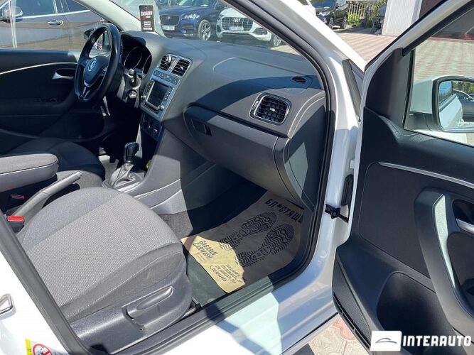 volkswagen Polo 2015