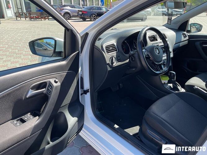 volkswagen Polo 2015