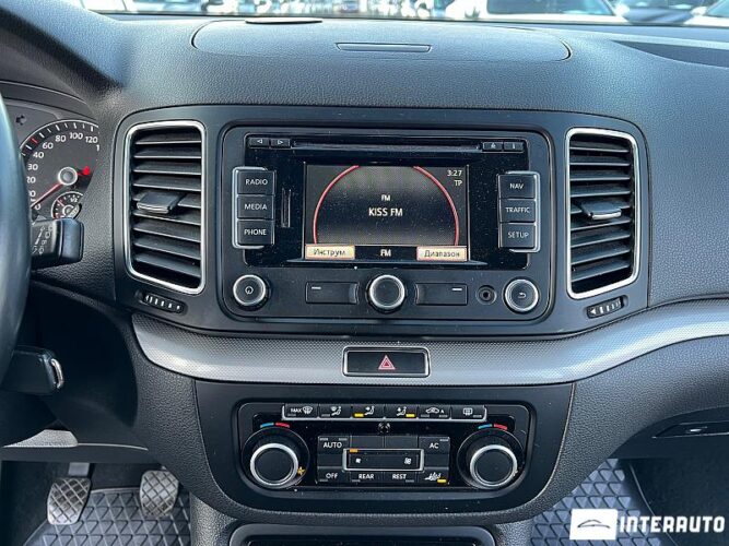 volkswagen Sharan 2012