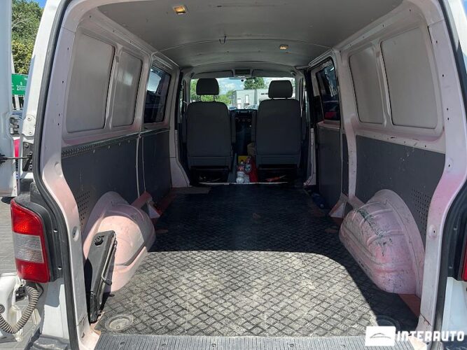 volkswagen Transporter 2011