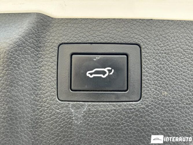 hyundai Grand Santa Fe 2016