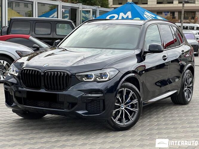 BMW X5 2.5D 2021 doar la InterAuto