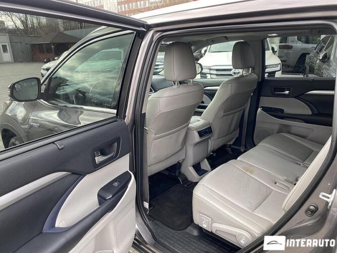 toyota Highlander 2019