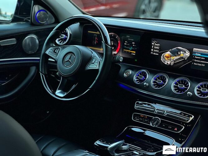 Mercedes E 220 55 mercedes E 220 2016