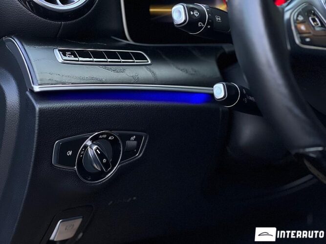 Mercedes E 220 62 mercedes E 220 2016