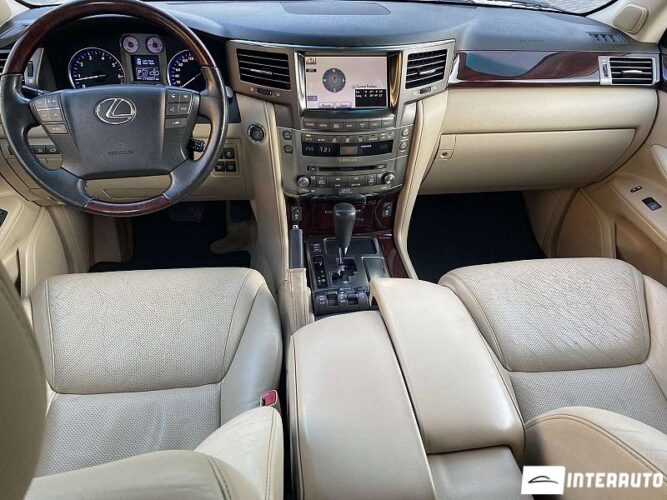 lexus LX 570 2011