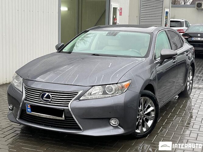 Lexus ES 300h 2014 doar la InterAuto