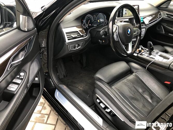 bmw 740 2017