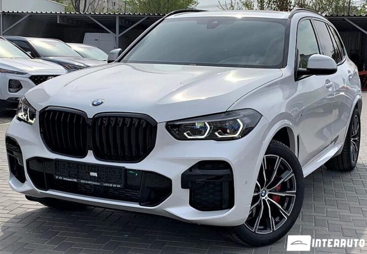 BMW X5 3.0D 2022 doar la InterAuto