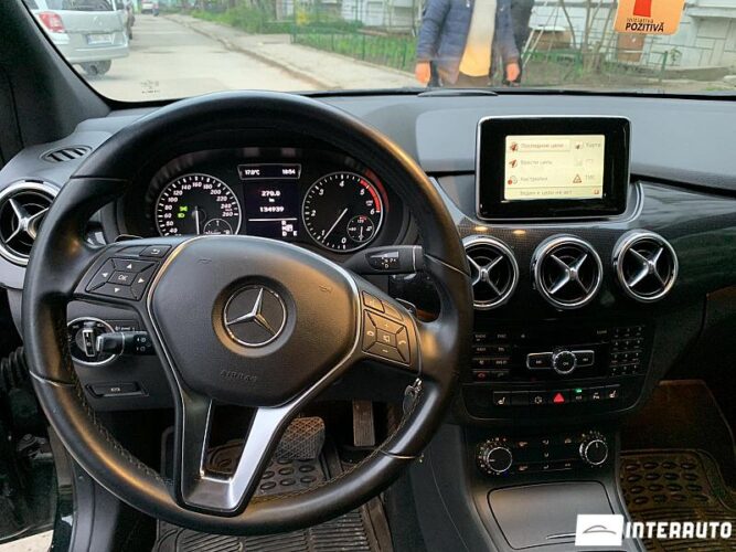 mercedes B 180 2013