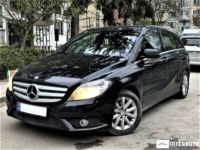 mercedes B 180 2013