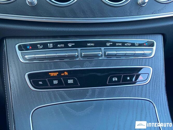 Mercedes E 220 46 mercedes E 220 2021