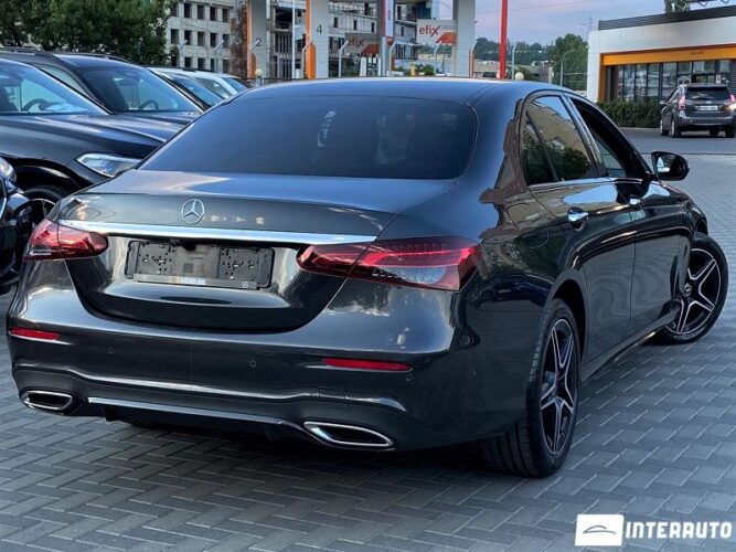 Mercedes E 220 34 mercedes E 220 2021