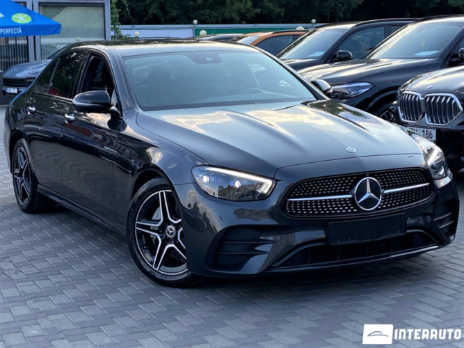 Mercedes E 220 35 mercedes E 220 2021