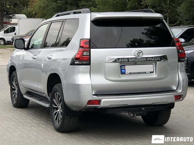 toyota Land Cruiser Prado 2010