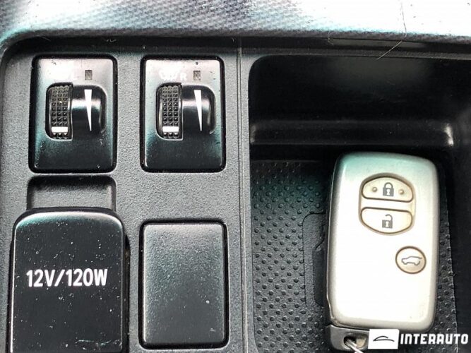 toyota Land Cruiser Prado 2010