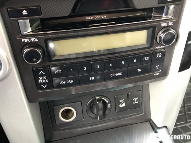 toyota Land Cruiser Prado 2010