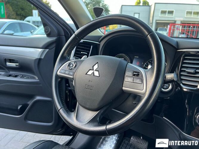 mitsubishi Outlander 2014