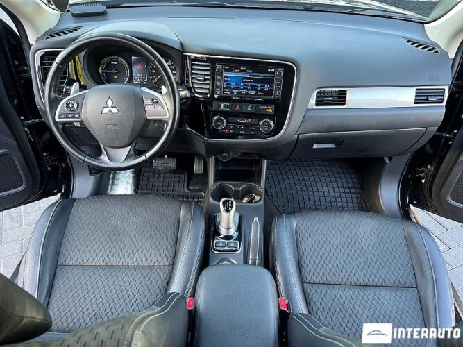 mitsubishi Outlander 2014