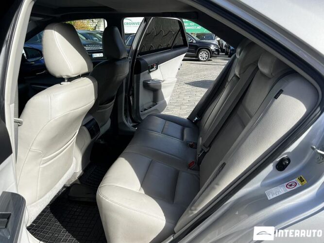 Toyota Camry 48 toyota Camry 2012