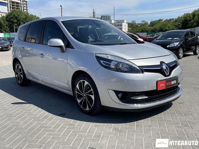 Renault Grand Scenic 2013 doar la InterAuto