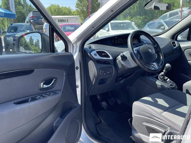 renault Grand Scenic 2013