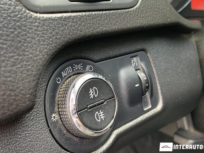 Opel Insignia 36 opel Insignia 2012