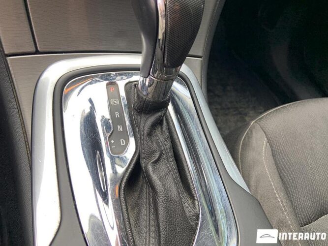 Opel Insignia 33 opel Insignia 2012