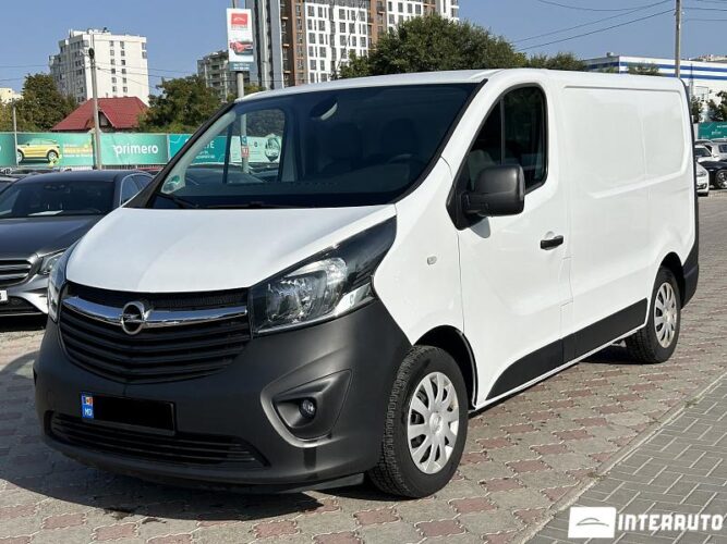 Opel Vivaro 2016 doar la InterAuto