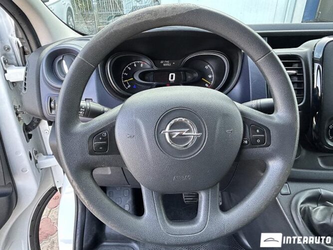 Opel Vivaro 31 opel Vivaro 2016