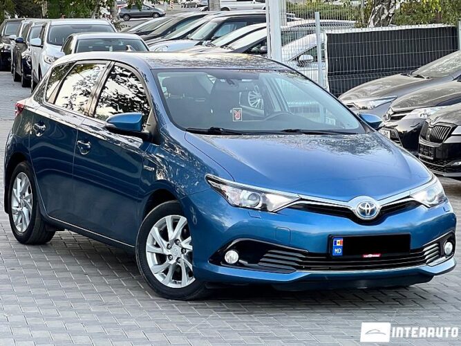 Toyota Auris 2016 doar la InterAuto