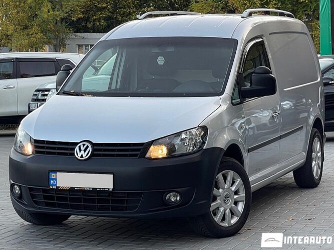 Volkswagen Caddy Maxi 2015 doar la InterAuto