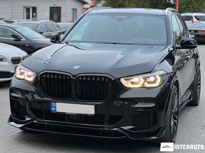 BMW X5 4.0i 2018 doar la InterAuto