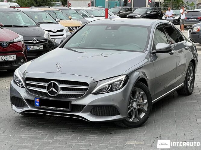 Mercedes C 350e 2015 doar la InterAuto