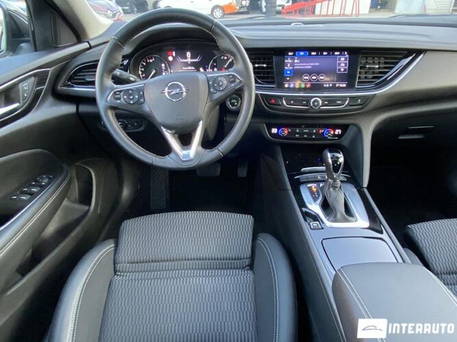 Opel Insignia 44 opel Insignia 2021