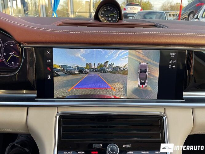 porsche Panamera 4 2021