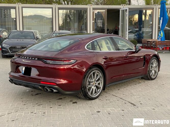 porsche Panamera 4 2021