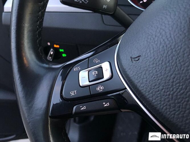 Volkswagen Passat 36 volkswagen Passat 2019