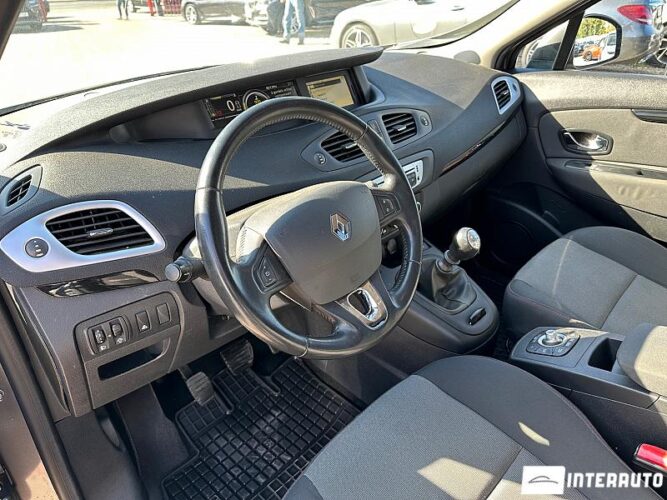 renault Scenic 2013