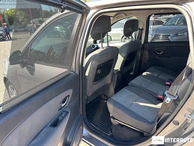 renault Scenic 2013
