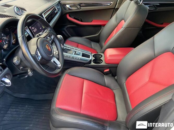 Porsche Macan 39 porsche Macan 2019