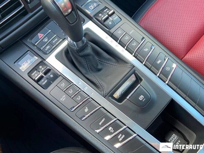 Porsche Macan 48 porsche Macan 2019