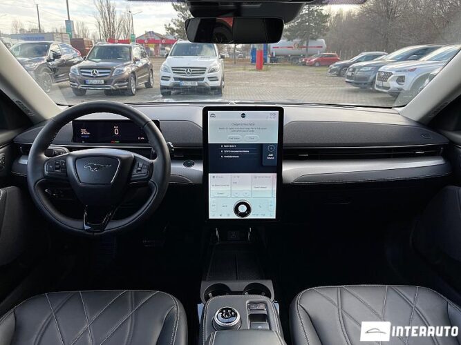 ford Mustang Mach-E 2021