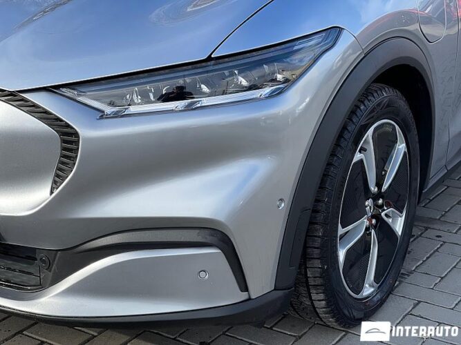 ford Mustang Mach-E 2021