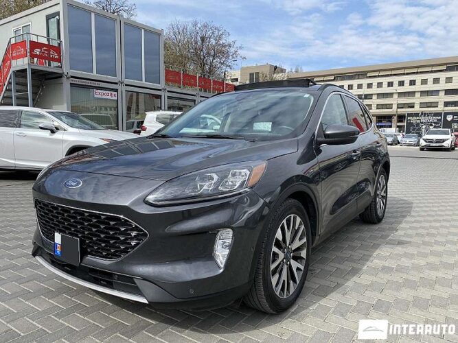 Ford Escape 2020 doar la InterAuto