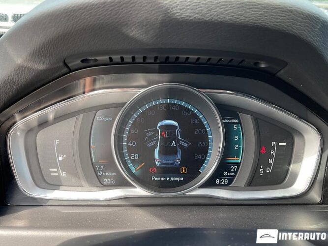 Volvo S 80 34 interauto-car